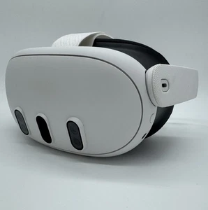Meta Quest 3, 512GB VR Headset (HEADSET ONLY) *good* *minor lens scratch* [M16] - Picture 1 of 6