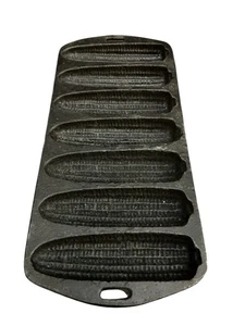 Molde para pan de maíz de hierro fundido Pagoel de colección hace 7 orejas de pan de maíz - Imagen 1 de 5
