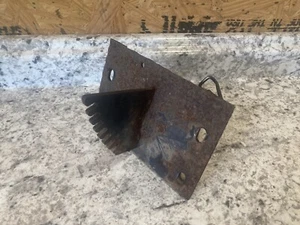 John Deere STX38 Lawn Tractor Mower - LATCH - AM119231 JDAM119231 - Picture 1 of 7