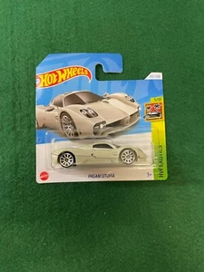 HOT WHEELS PAGANI UTOPIA GREY HW EXOTICS MINT ON CARD 150 - Picture 1 of 3