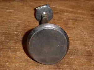 RARE 18th C OLD ORIGINAL PRIMITIVE EARLY HAND FORGED IRON DOOR KNOB PULL HANDLE - Picture 1 of 6