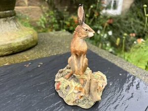 Border Fine Arts stehender Hase von Mairi Lang Hunt 1988 - Bild 1 von 10