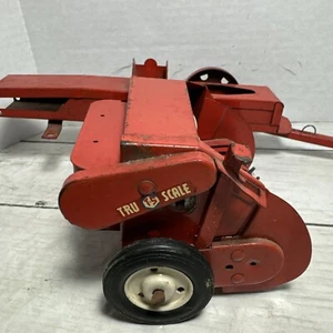 1950’s Tru-Scale 1:16 Scale Pressed Steel Toy Hay Baler - Picture 1 of 10
