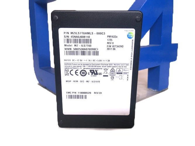 EMC MZILS7T6HMLS-000C3 SAMSUNG 7.68TB PM1633a 2.5 12GBPS SAS SSD - Image 1 of 1