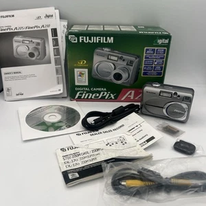 Fujifilm FinePix A205 Digicam Digitalkamera 2.0 MP mit 16MB Speicherkarte getestet - Bild 1 von 14