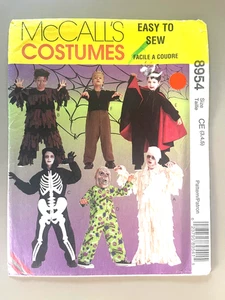 Disfraz de terror de Halloween para niños McCall de 1990 patrón 8954 talla 3-5 sin cortar - Imagen 1 de 2