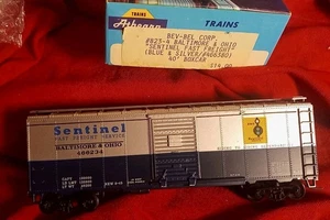 Baltimore & Ohio Sentinel Bev-Bel 40' Boxcar Blue Box Athearn Bausatz Silber 466380 - Bild 1 von 6