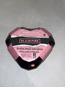 BLACKPINK Broken Heart Superstars Mystery Pack K-POP 8 Sorprese SE Jazwares NUOVO - Foto 1 di 2