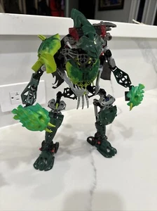 LEGO BIONICLE: Karzahni (8940) 1 model missing some - Picture 1 of 16