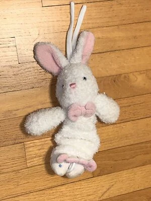 ¿De colección? Difícil de Encontrar First Peek Peluche Blanco y Rosa Chenille Bunny Musical Cuna Tirar Juguete Foto 1 de 4