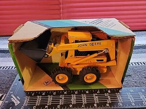 Ertl John Deere Industrial Skid Steer 1/16 Diecast Replica Collectible - Picture 1 of 6