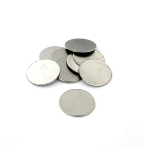 Espacios en blanco de estampado circular - Aluminio cepillado tono plata - 19,2 mm - 10 etiquetas - MT458 - Imagen 1 de 3