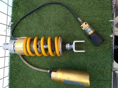Amortiguador trasero Ohlins KA9142 para Kawasaki GPz900R ZX900A Ninja 900 Foto 1 de 4