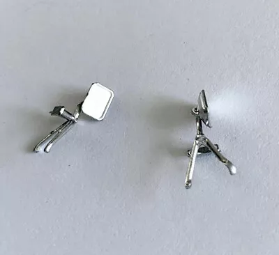 1:64 Old School Chrome Side Mirrors - Image 1 of 2