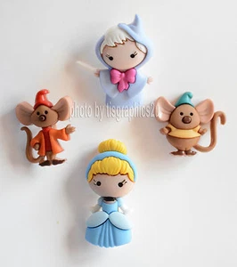 Cinderella / Disney ~Jesse James Dress It Up Buttons / Gus & Jacque - Picture 1 of 2
