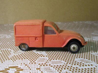 595Y Vintage Norev Plastica 16 Francia Citroën 2cv Commerciale Arancione 1:43 - Immagine 1 di 4