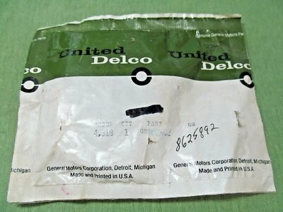 GM 1965-1966 Chevrolet Impala Turbo 400 AT Seal pn 8625892 - Image 1 of 3