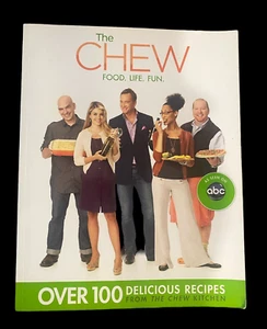 The CHEW Food Life Fun Cookbook & more ABC TV Show 1st Edition Glossy Pages - Foto 1 di 4