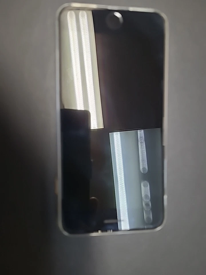 Apple iPhone 7 Plus - 32 GB - Black *Read* - Image 1 of 1