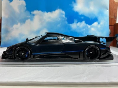 1:18 AUTOART PAGANI ZONDA REVOLUCIÓN AZUL/NEGRO FIBRA DE CARBONO 78273 COMO NUEVO Foto 1 de 4