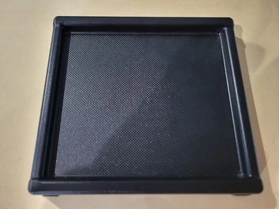 2010-2013 丰田 PRIUS V 控制台盒托盘 58826-47010 原始设备制造商 — 第 1/4 张图片