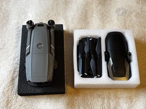 Dji Mavic 2 Pro Air And 1 Display Model Set Drone Showcase Photography - Picture 1 of 10