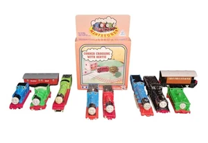 Thomas the Tank Engine miniatura aventura juego con Bertie + modelos sueltos - Imagen 1 de 10