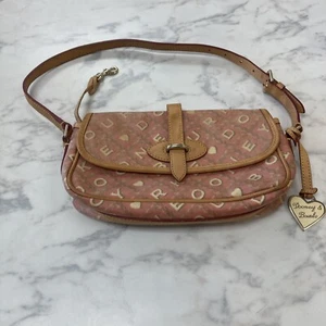 Borsa Dooney & Bourke VINTAGE rosa con logo monogramma - Foto 1 di 12