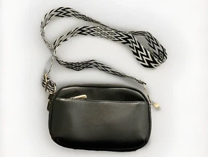 Lola Embossed Faux Leather Chevron Cross Body Bag - Picture 1 of 3