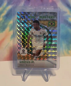 Vinicius (Vini) Jr. 2021-22 Panini Mosaic LaLiga Men of Mastery insert #30 PRIZM - Picture 1 of 2