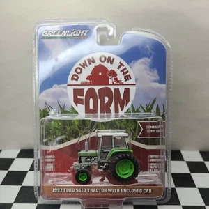 1/64 scale Greenlight FORD 1992 5610 TRACTOR DOWN ON THE FARM SERIES 5 ERTL DCP - Picture 1 of 5