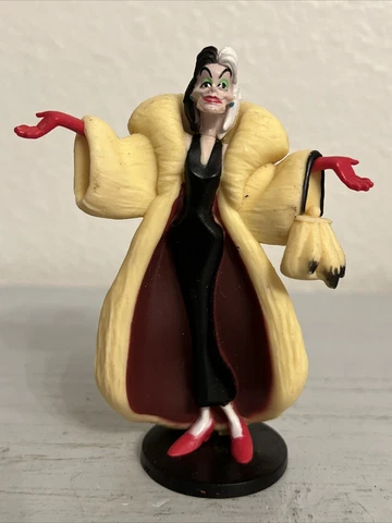 CRUELLA DE VIL 4” ACTION FIGURE TOY (PRE-OWNED) Cover
