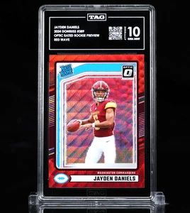 TAG 10 - JAYDEN DANIELS RC - RATED ROOKIE RED WAVE OPTIC PREVIEW - 2024 Donruss - Picture 1 of 3
