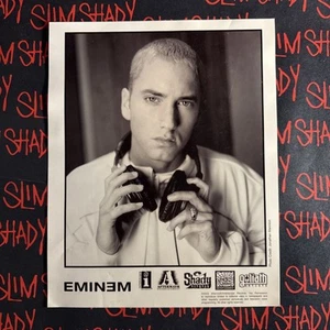EMINEM Rapper 8 X 10 PROMOTIONAL PHOTO 2002 Aftermath/Interscope SHADY RECORDS - Picture 1 of 1