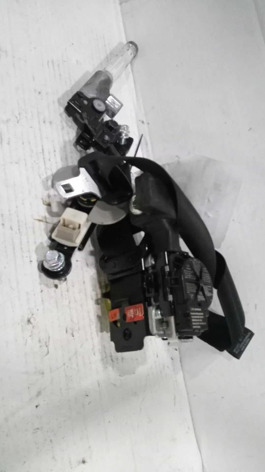 Cinturón de seguridad conductor delantero retractor compatible con 17-19 CADENZA 538646 Foto 1 de 4