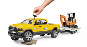 Bruder Spielzeug Neuheiten 02546 RAM Anhänger Minibagger Jeep Bagger Auto Neu - Bild 1 von 7