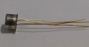 GI 2N438A STANDARD POWER TRANSISTOR OLD GOLD - Picture 1 of 3