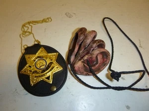 Sheriff Abzeichen und Zombie Ohren Halsketten im Maßstab 1:1 (lose) Walking Dead - Bild 1 von 4