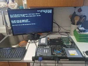 Dell PowerEdge R210 Server Xeon Quad-Core 2.40GHz 4 GB RAM w/ Storage - Picture 1 of 12