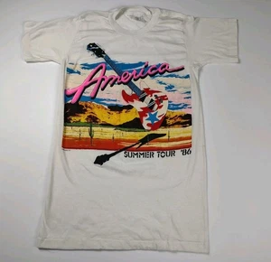 Camiseta America Summer Tour 1986 S/M Banda Concierto EE. UU. Puntada Única De Colección Años 80 - Imagen 1 de 10