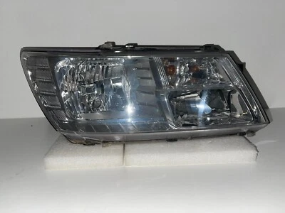 Scheinwerfer Fiat Freemont Halogen 05067788AC rechts Bj: ab 2009 - Bild 1 von 4