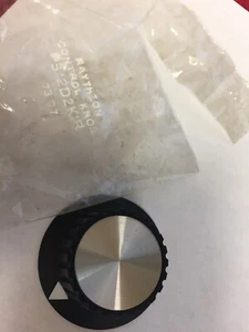 PS12D2K1R RAYTHEON CONTROL KNOB - Picture 1 of 1