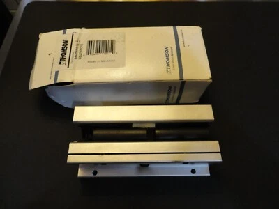 Rodamientos de bloque de almohada lineal Thomson SSUTWNO16 'abierto' 1" de diámetro Diámetro Foto 1 de 4