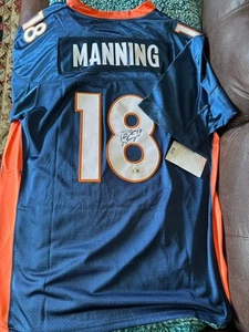 Peyton Manning SIGNIERTES Denver Broncos genähtes Trikot BAS authentifiziert XL - Bild 1 von 3