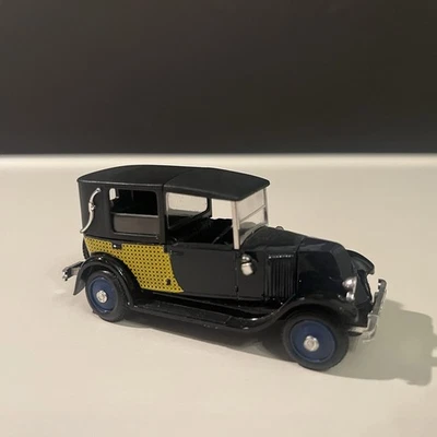 Renault Anni 20 Modellino auto D’epoca Prodotto Negli Anni 70 - Immagine 1 di 4