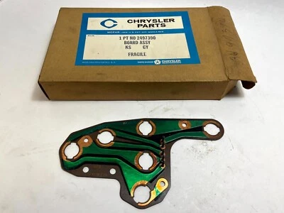Placa de circuito de tablero lateral derecho Plymouth Belvedere 1965 satélite 2497390 nuevo de Lote Antiguo Foto 1 de 4