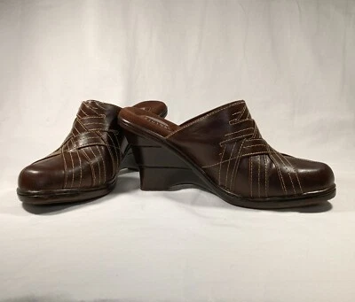 Dr Scholls  Amore Size 7M Women's Clogs Brown Comfort Mules Shoes - Image 1 of 4