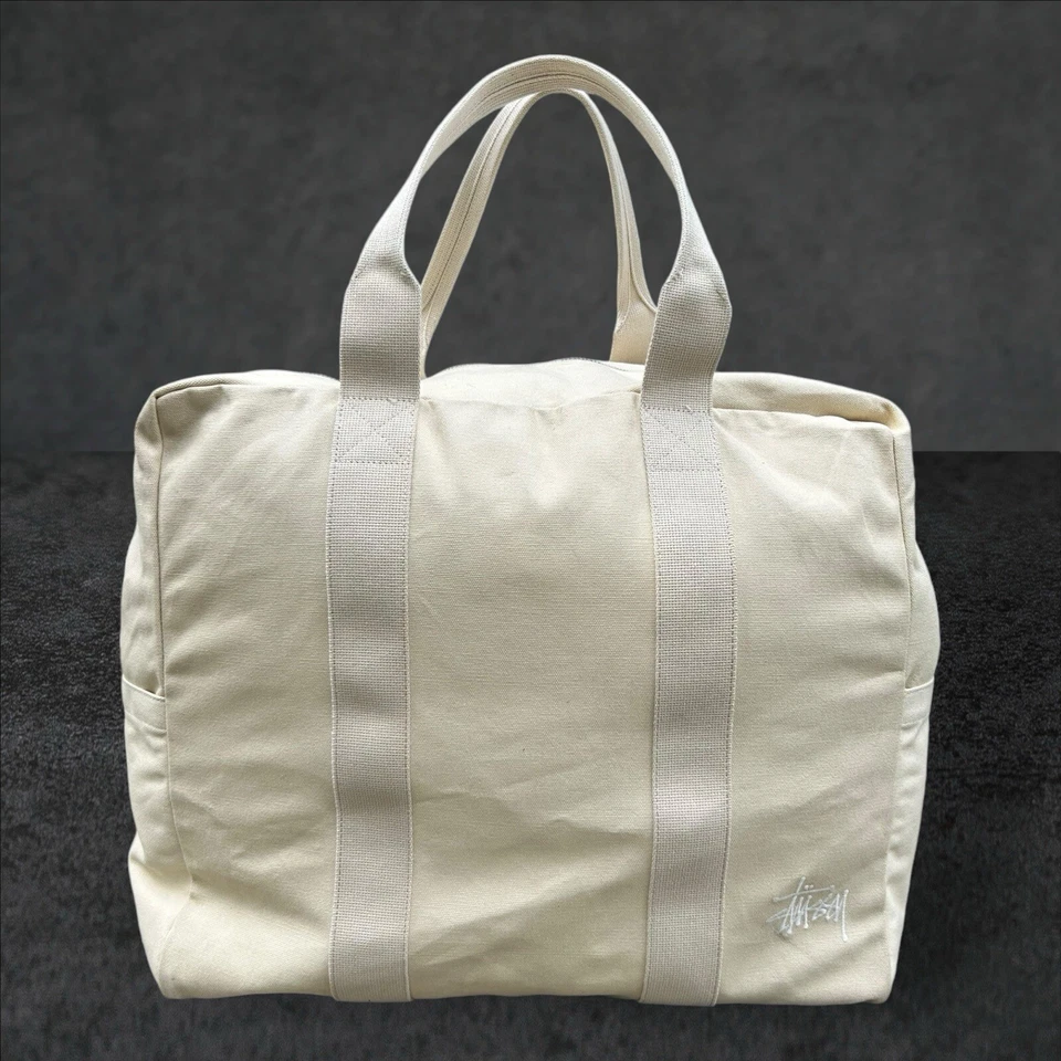 Bolso de Mano Stussy Japón Lona Extra Grande Natural Primavera 2024 Cremallera 134254 Usado Foto 1 de 4