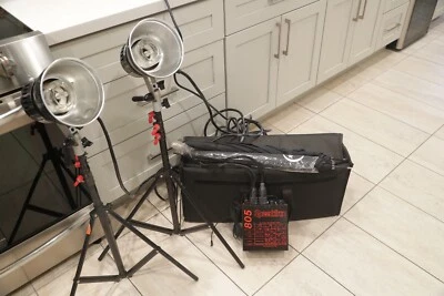 Speedotron 805 - studio light set photography - Imagem 1 de 3