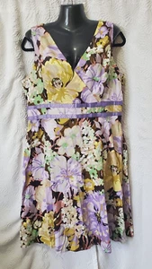 Coldwater Creek Fit & Flare Kleid lila Blumen ärmellos Baumwolle gefüttert Gr. 16P - Bild 1 von 15